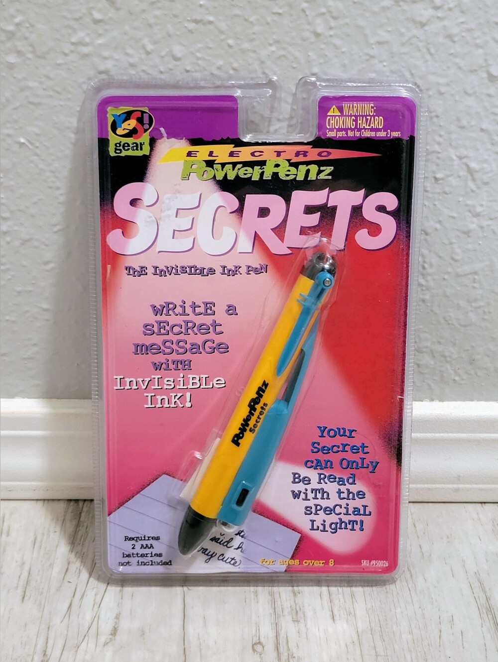 Vintage 1996 YES! Gear Electro PowerPenz Secrets Invisible Ink Pen Yellow 90s